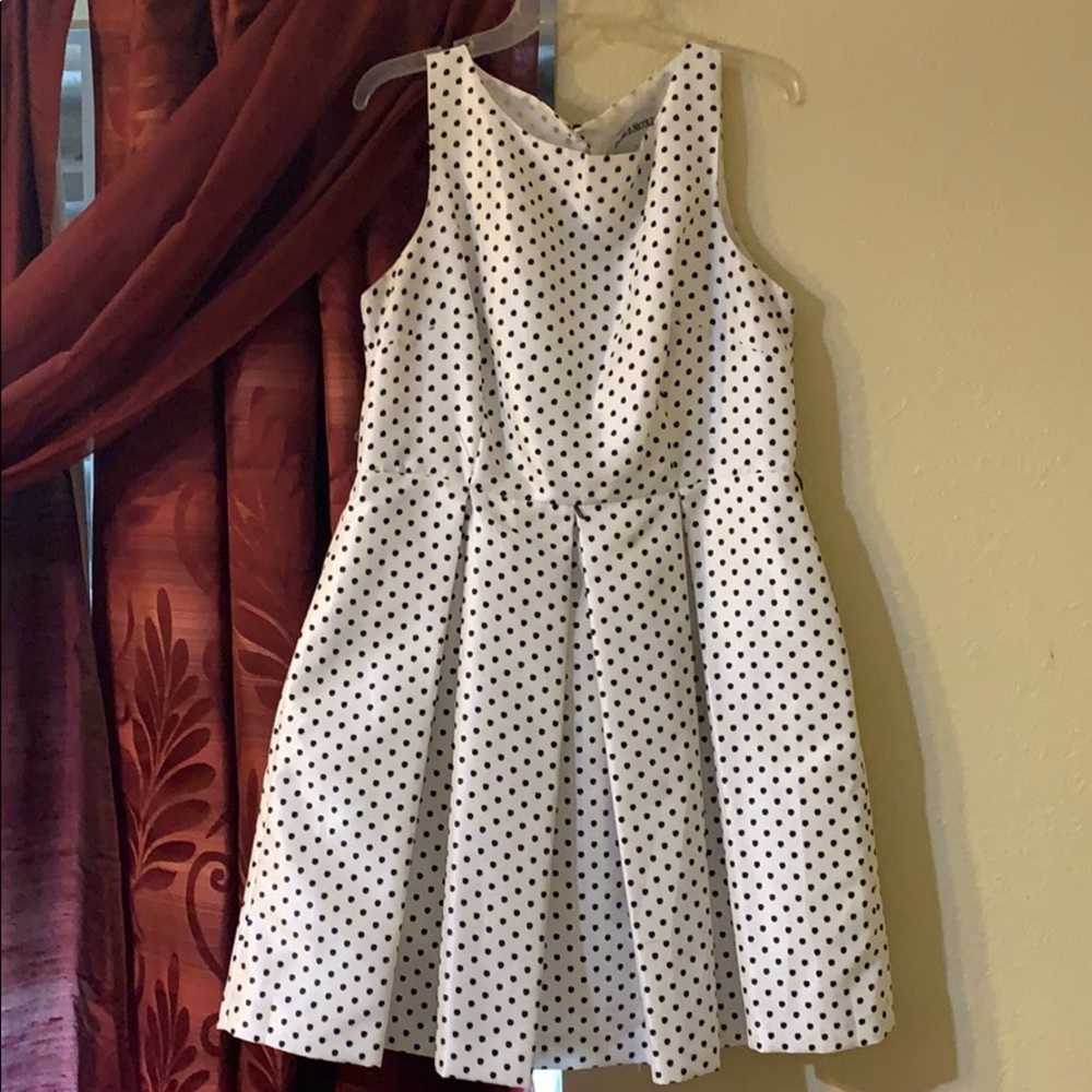 Vintage-looking PoK-A-Dot Dress